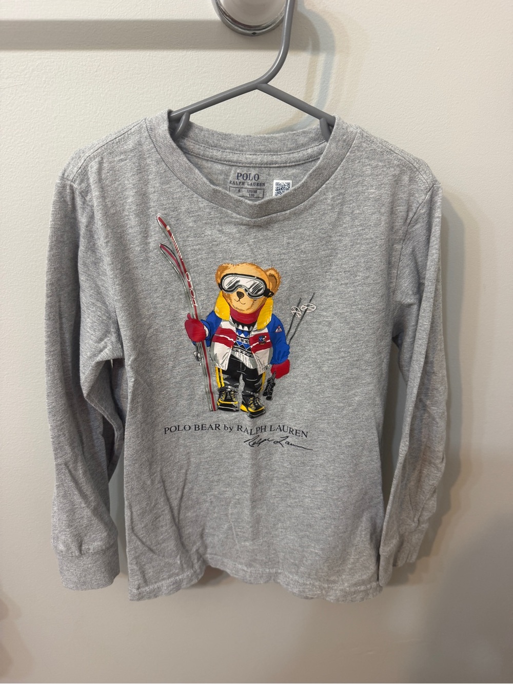 Polo by Ralph Lauren Grey Long-Sleeve Ski Bear Graphic Tee